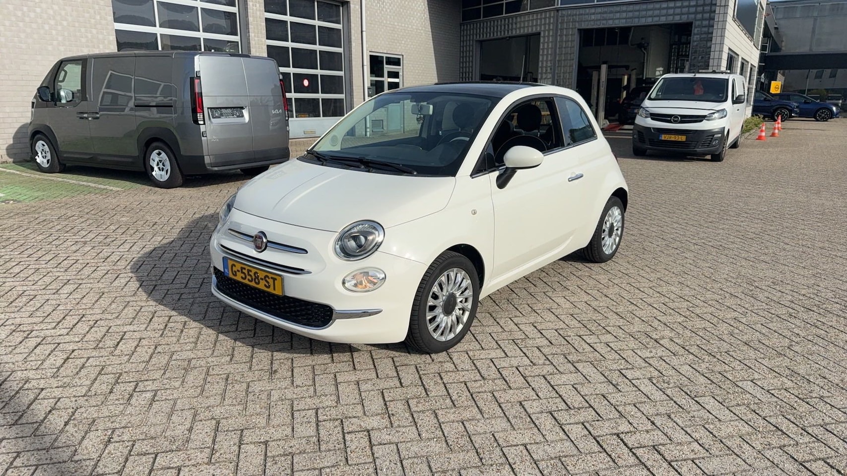 Fiat 500 - 0.9 TwinAir Turbo Sport 80pk 2e eig. Clima Cruise Digitaal Pano - AutoWereld.nl
