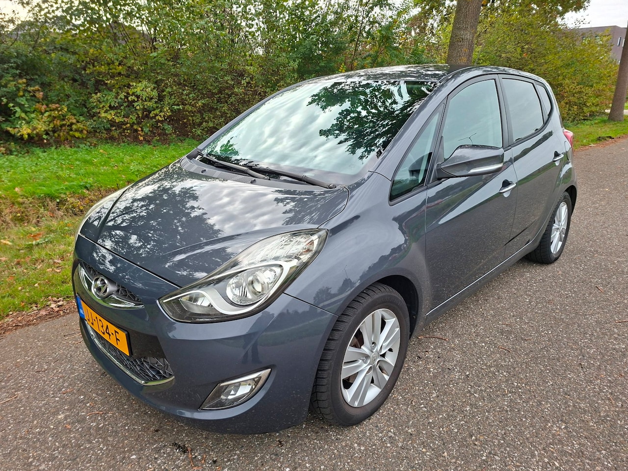 Hyundai ix20 - 1.6i i-Drive automaat heel mooi - AutoWereld.nl