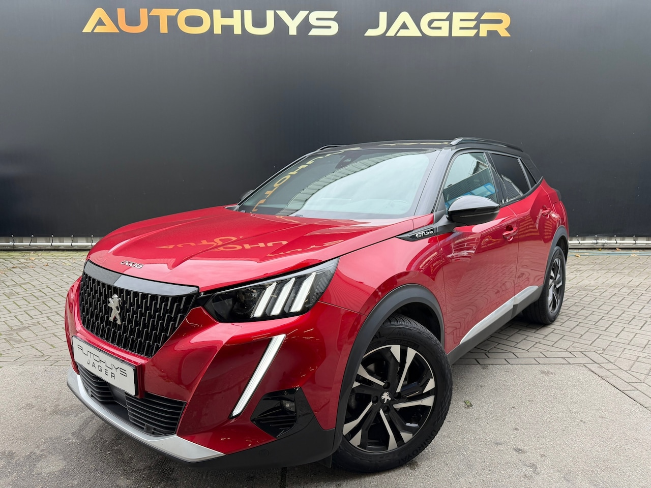 Peugeot 2008 - 1.2 PureTech GT-Line Automaat Camera Carplay - AutoWereld.nl