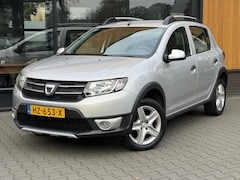 Dacia Sandero Stepway - 0.9 TCe Trekhaak, Cruise, Navigatie, Garantie