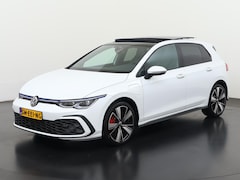 Volkswagen Golf - 1.4 eHybrid GTE | Panoramadak | IQ.Light | Trekhaak | Zondag open