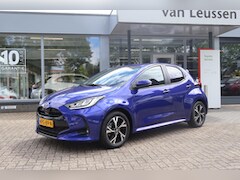 Toyota Yaris - 1.5 Hybrid 115 Dynamic STOEL/STUURVERW PARK-SENSOREN KEYLESS LM-VELGEN LED CAMERA PRIVACY