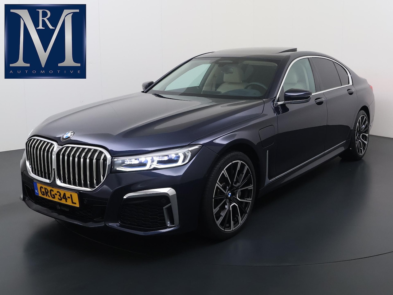 BMW 7-serie - 745e High Executive | 6 CIL HYBRID | PANORAMADAK | MASSAGE | ADAP. CRUISE | HEAD-UP | VERW - AutoWereld.nl