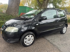 Volkswagen Fox - 1.2 Nwe APK