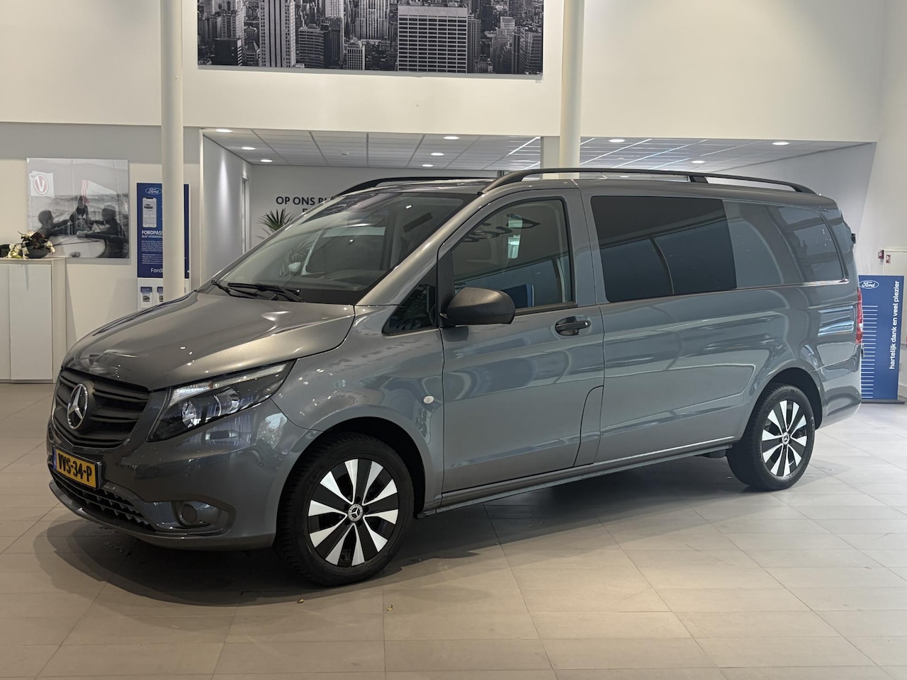 Mercedes-Benz Vito - 119 CDI  Lang DC Comfort 119 CDI Lang DC Comfort - AutoWereld.nl