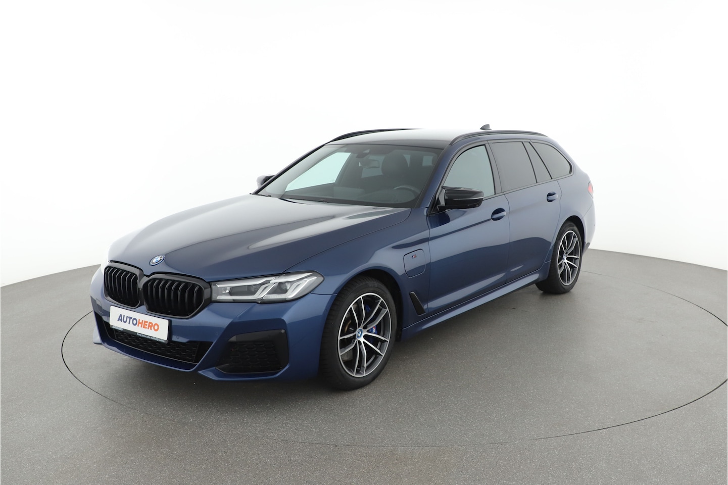 BMW 5-serie Touring - 530e xDrive Executive l YT42241 l - AutoWereld.nl