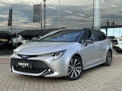 Toyota Corolla Touring Sports - 2.0 Hybrid Style | Trekhaak | HUD | Stuur- en stoelverwarming
