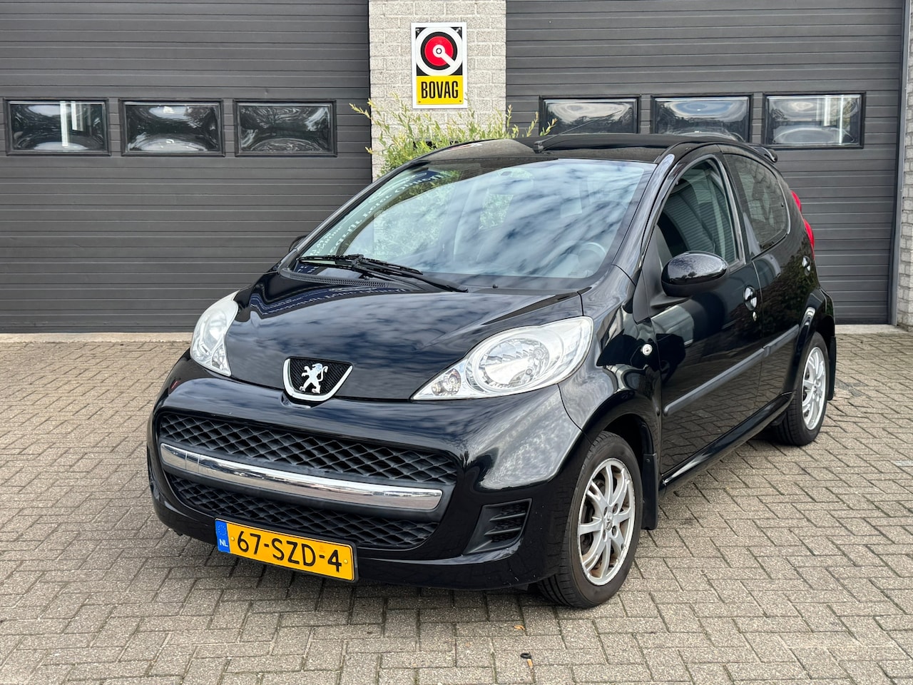 Peugeot 107 - 1.0-12V XS *Airco*Garantie*Elecktrischpakket* - AutoWereld.nl