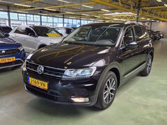 Volkswagen Tiguan - 1.4 TSI ACT Comfortline -150pk- Automaat | Navi | LED | Dodehoek sensor | ErgoActive Stoel