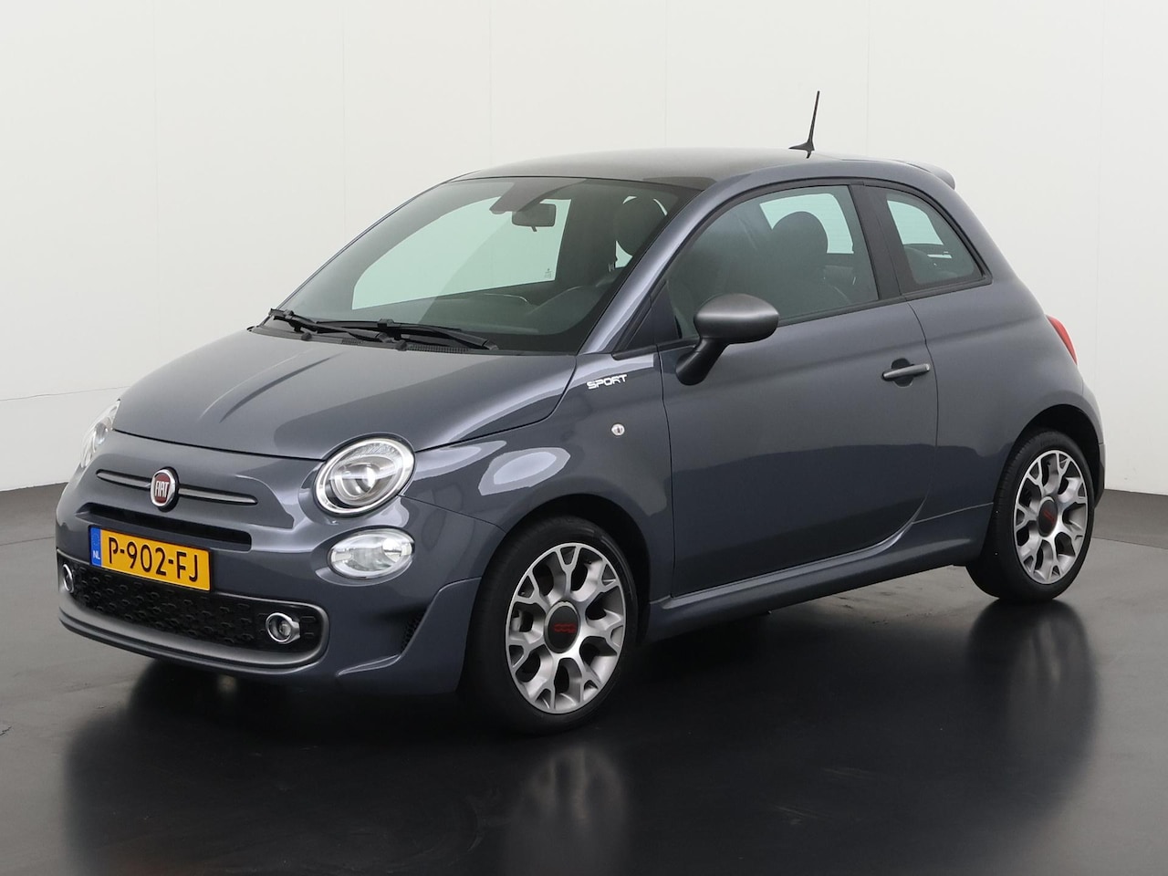 Fiat 500 - 1.0 Hybrid Sport | Panoramadak | Digital Cockpit | Zondag Open! - AutoWereld.nl