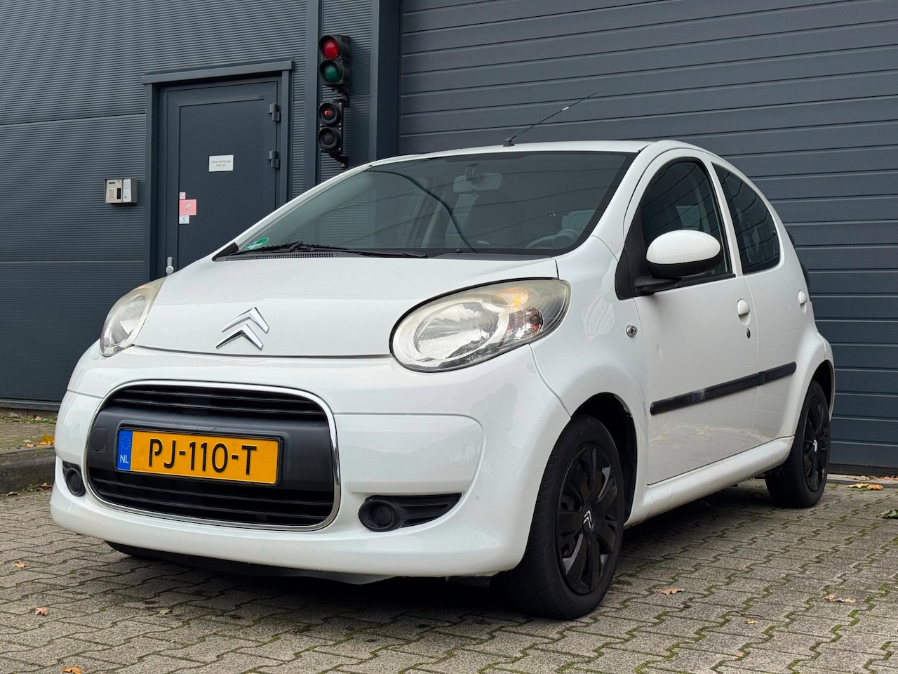 Citroën C1 - 1.0-12V Ambiance / 5-DRS / AIRCO / ISOFIX / AUX / ALL-SEASONS / GARANTIE / NWE BANDEN + RE - AutoWereld.nl