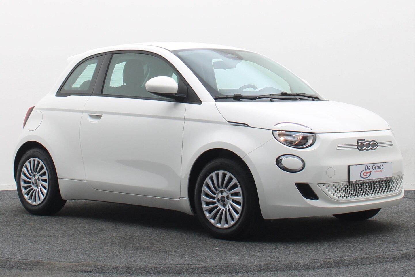 Fiat 500e - Icon 42 kWh SOH 100%, Virtual Cockpit, Apple Carplay, Cruise, Rijstrooksensor, DAB, LED - AutoWereld.nl