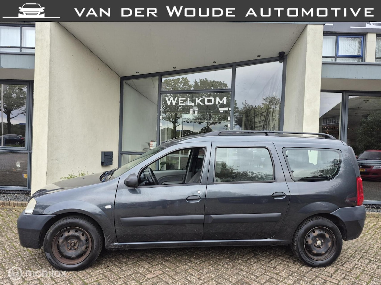 Dacia Logan MCV - 1.6-16V Lauréate 7 Persoons|Airco|2008 - AutoWereld.nl