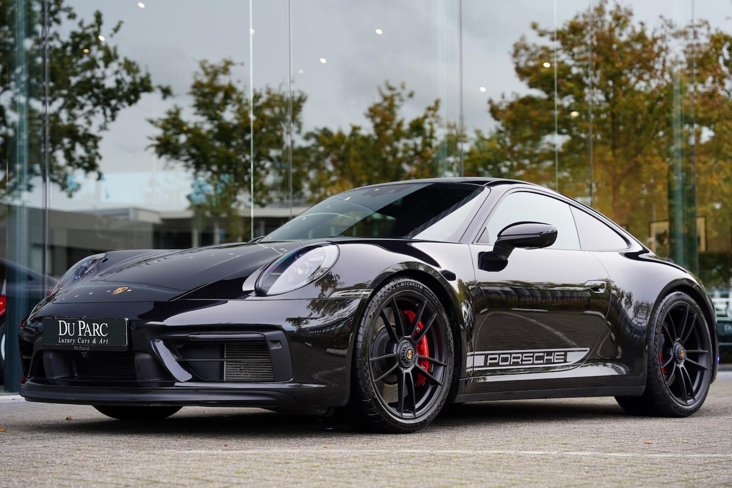 Porsche 911 - 3.0 Carrera GTS / BTW / 19 D.Km / Sport Chrono / Sport Uitlaat - AutoWereld.nl
