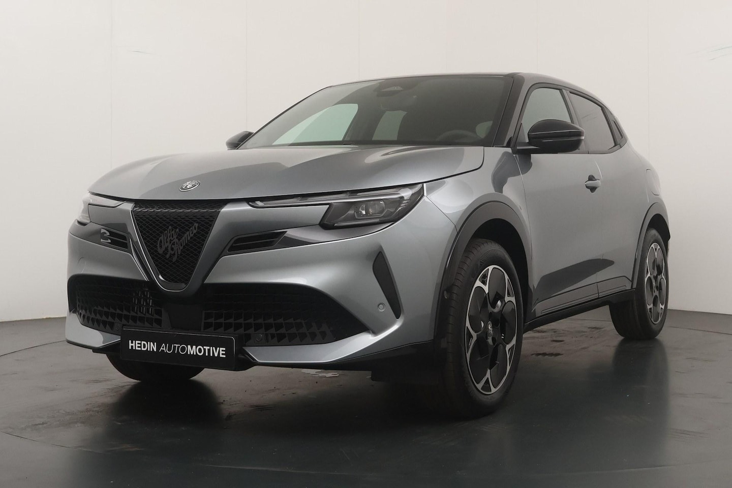 Alfa Romeo Junior - 1.2 Turbo Hybrid Ibrida Sprint | Pack Techno | Two Tone kleur | 18" LM Velgen | Verwarmde - AutoWereld.nl