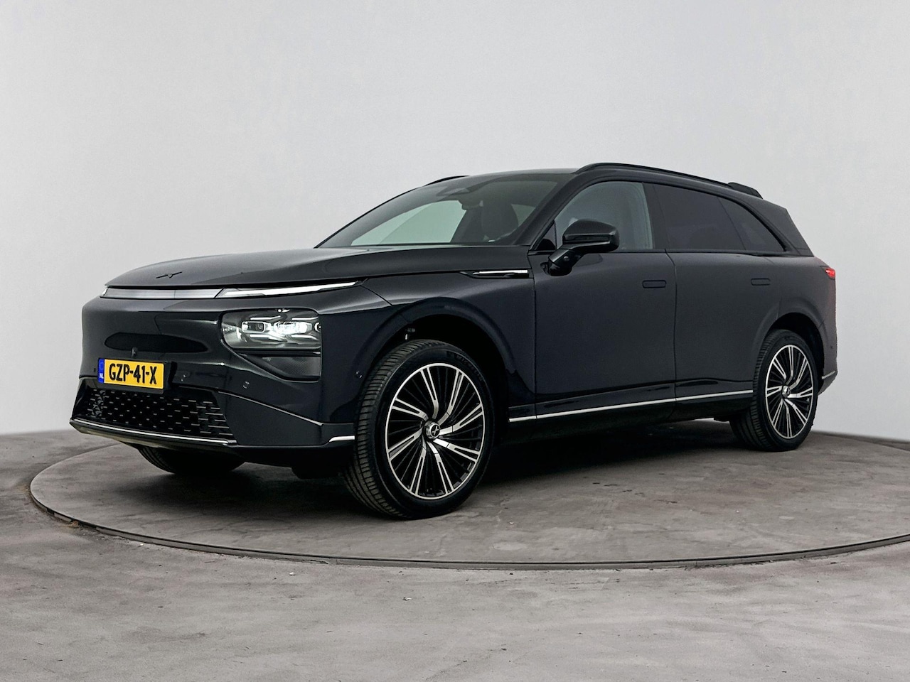 Xpeng G9 - AWD Performance 98 kWh Premium Pack | Apple CarPlay - AutoWereld.nl
