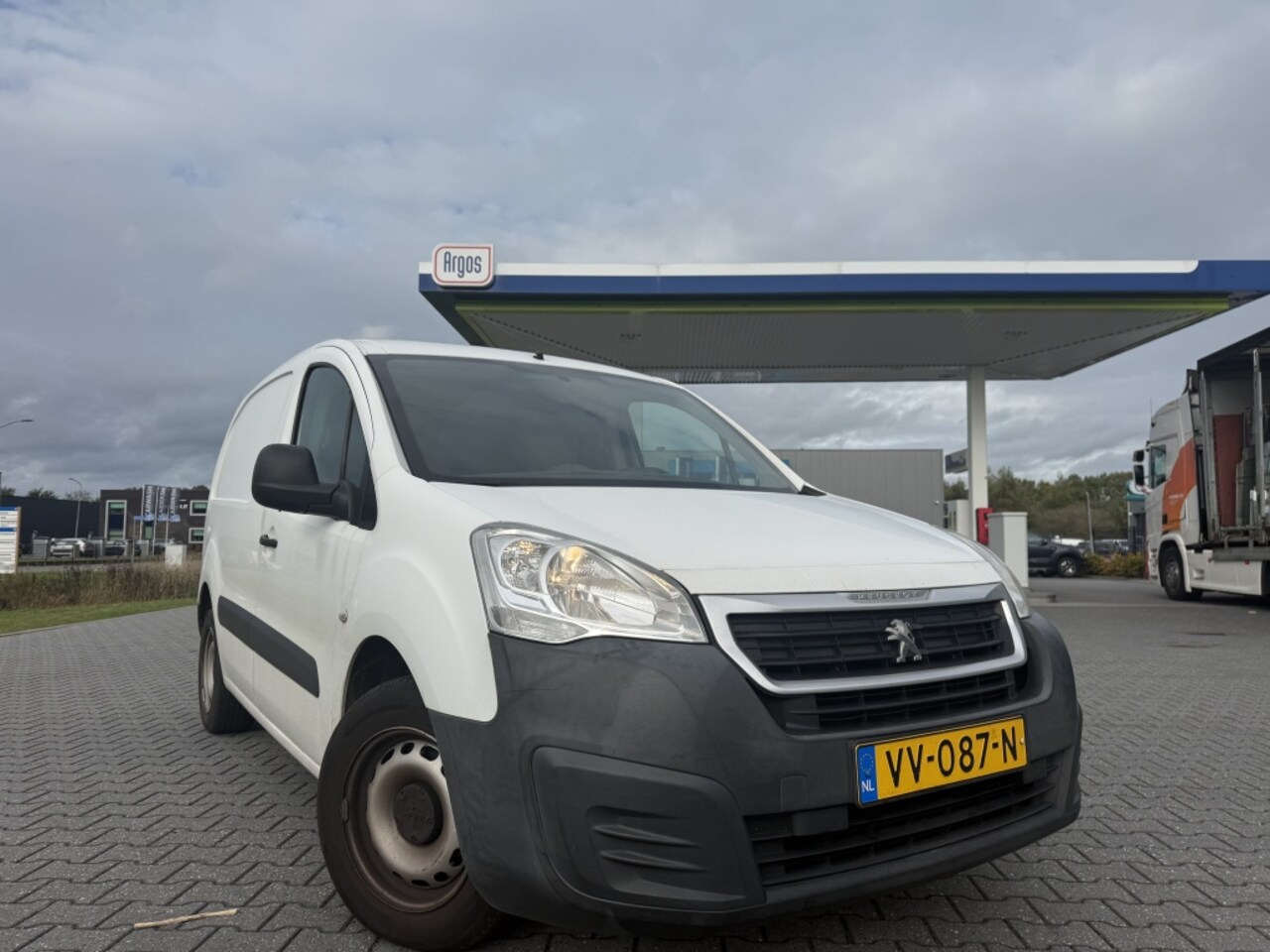Peugeot Partner - 120 1.6 HDi L1 XR P+ Elektrische Ramen Clima - AutoWereld.nl