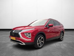 Mitsubishi Eclipse Cross - 2.4 PHEV Intense+ | Trekhaak 1500 kg | Achteruitrijcamera | Navigatiesysteem | Parkeersens