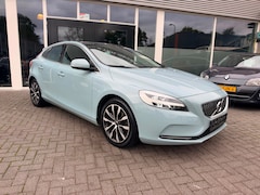 Volvo V40 - 2.0 T3 Inscription/Pano/Leer/amazon blue/Led Verlichting