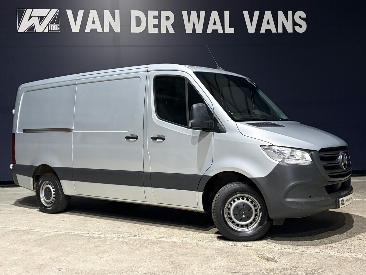 Mercedes-Benz Sprinter - 315CDI 150pk L2H1 Euro6 Airco | Camera | Chauffeursstoel | Apple Carplay Android Auto, Par - AutoWereld.nl