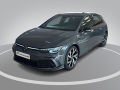 Volkswagen Golf - 1.5eTSI/150PK DSG R-Line · Navigatie · Camera + Parkeersensoren · Apple/Android Car Play ·