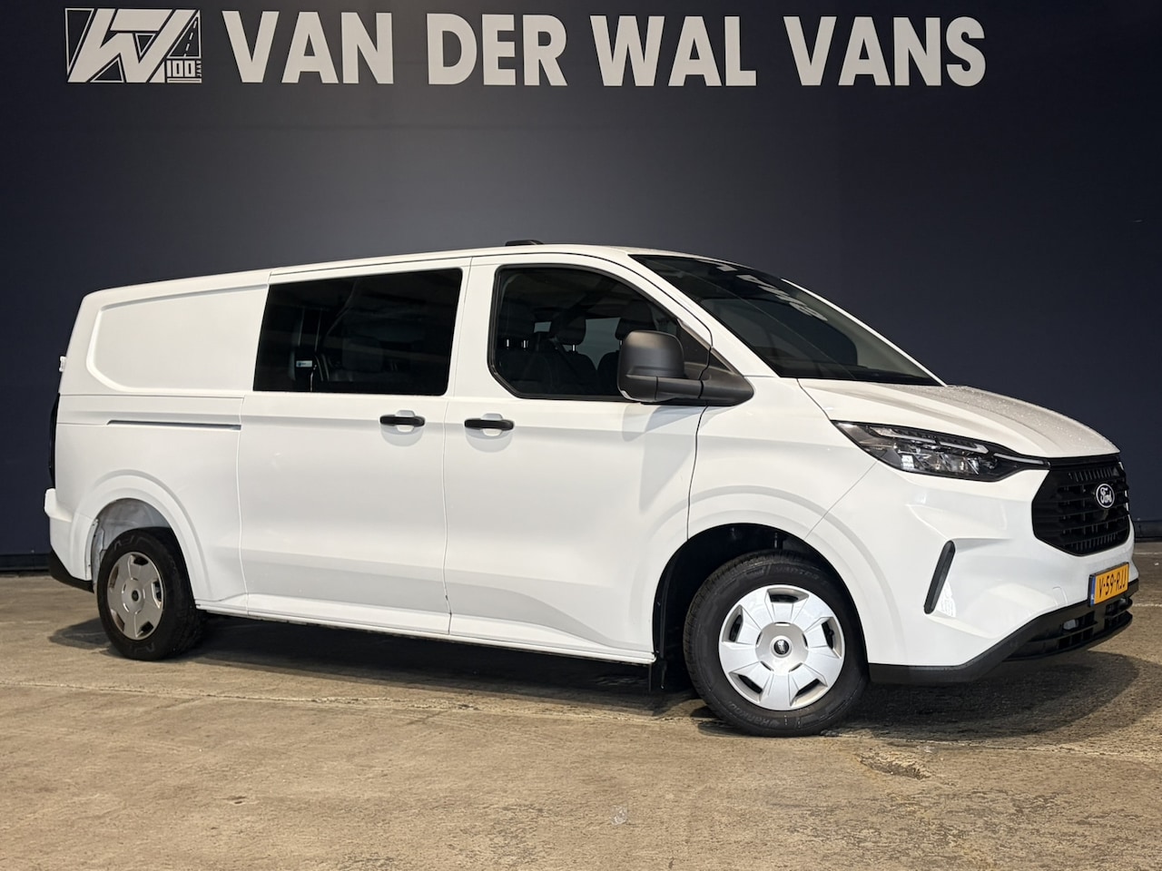 Ford Transit Custom - 2.0 TDCI 170pk Automaat L2H1 Dubbele Cabine Euro6 Airco | 6-Zits | Camera | LED | Apple Ca - AutoWereld.nl