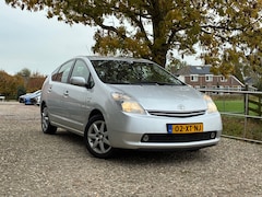 Toyota Prius - 1.5 VVT-i Tech | 1e eigenaar + dealer onderhoud nu € 3.975,
