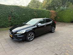 Volvo V40 - 2.0 D3 Business Sport pano leder