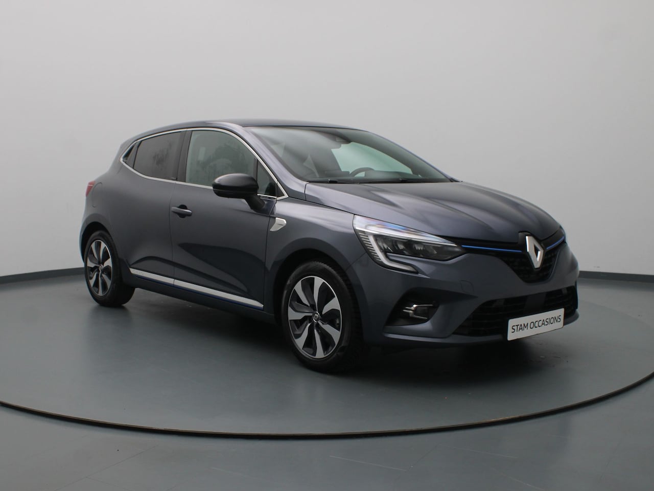 Renault Clio - 140pk E-Tech Hybrid Zen Camera | Navi - AutoWereld.nl