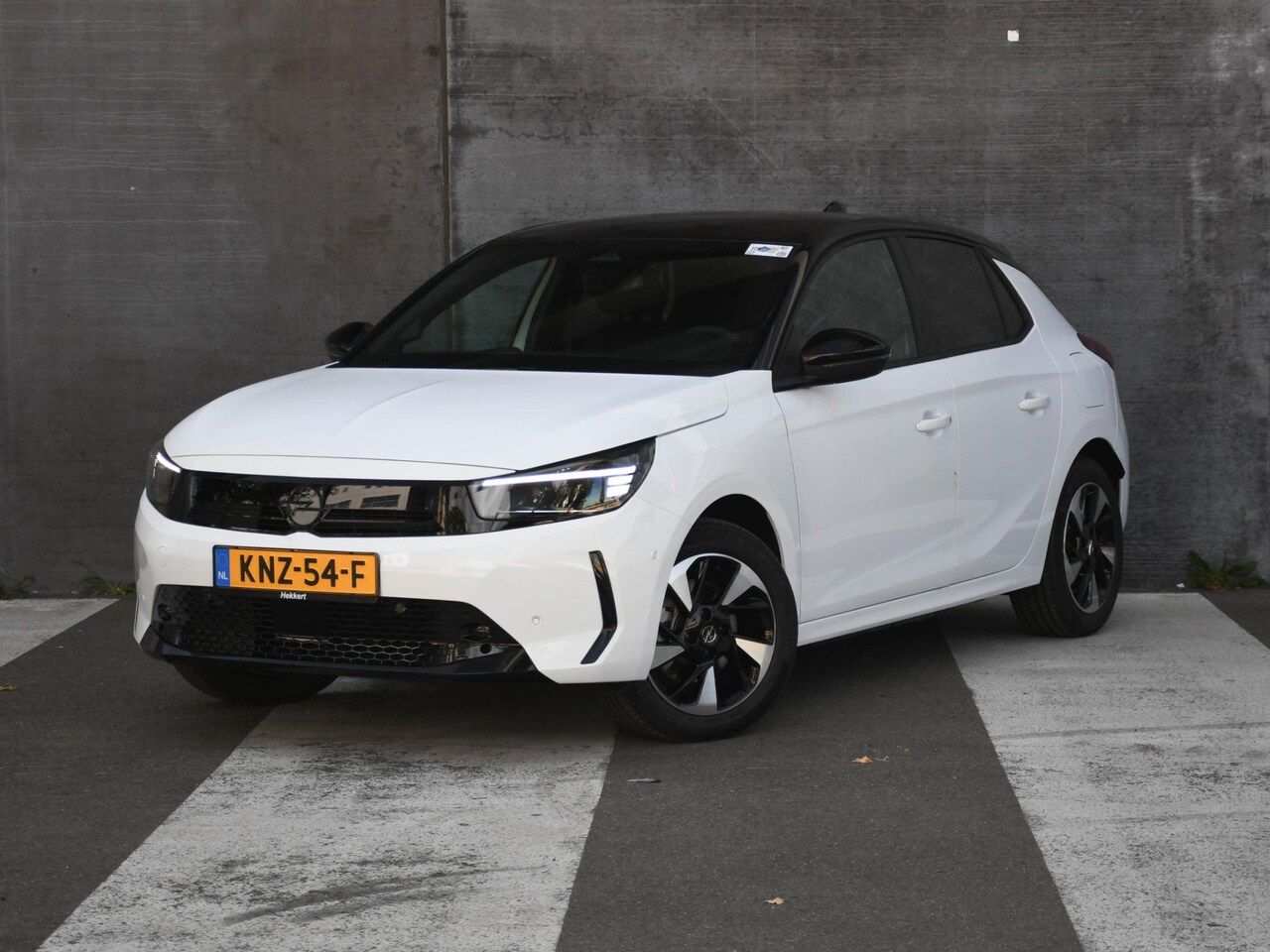 Opel Corsa Electric - GS Long Range 51kWh 156pk Automaat CRUISE | CAMERA | DAB | APPLE CARPLAY | 16''LM | LANE A - AutoWereld.nl
