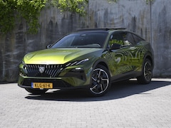 Peugeot e-408 - GT Exclusive 58 kWh 214pk Automaat PANO | LEDER | 360° CAM. | 19''LM | ADAPT. CC | STANDKA