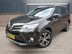 Toyota RAV4 - 2.0 Style 4WD Navi / Trekhaak / Achteruitrijcamera