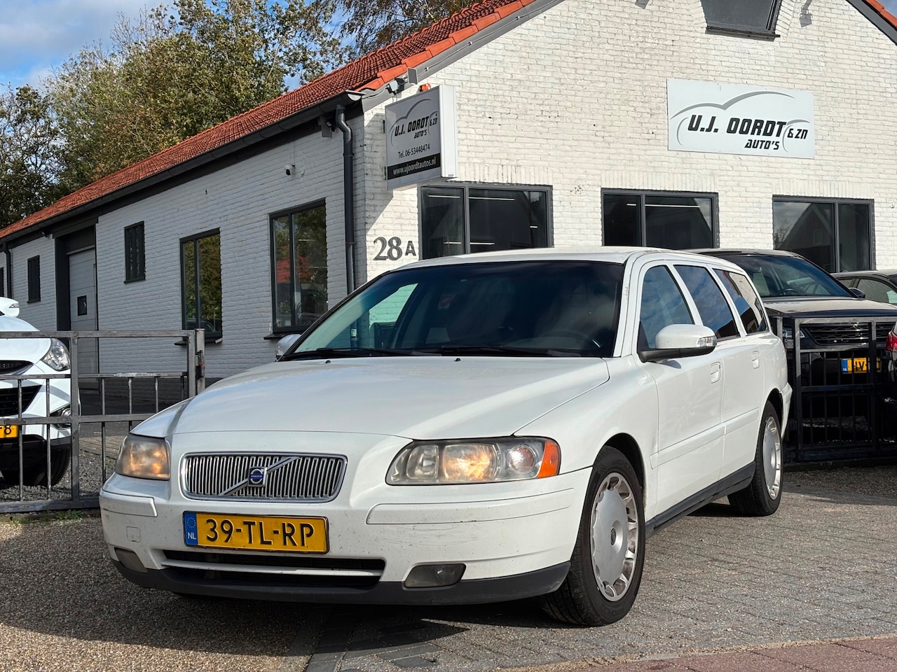 Volvo V70 - 2.4D NAP! - AutoWereld.nl