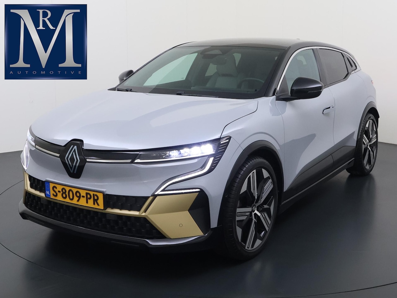 Renault Mégane E-Tech - EV60 Optimum Charge Iconic DIRECT LEVERBAAR | ONDERHOUD GEHAD | HARMAN/KARDON AUDIO | ADD. - AutoWereld.nl