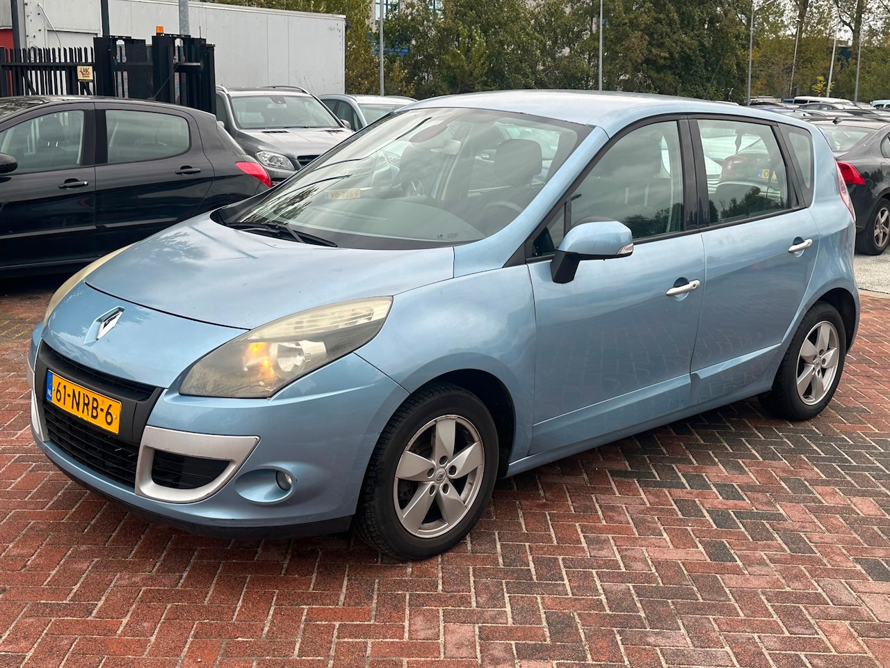 Renault Scénic - 1.6 Dynamique Airco! NAVI 2010 - AutoWereld.nl