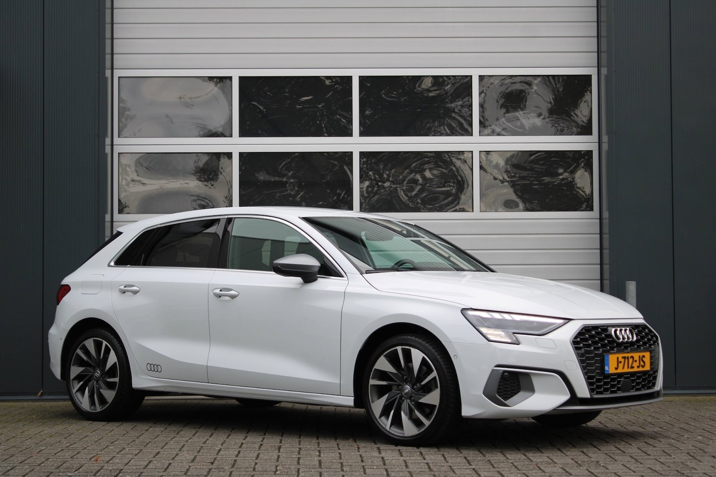 Audi A3 Sportback - 35 TFSI edition one ACC/Camera/Virtual/Stoelverwarming/Lane.Assist/PDCv+a/MatrixLED/Carpla - AutoWereld.nl