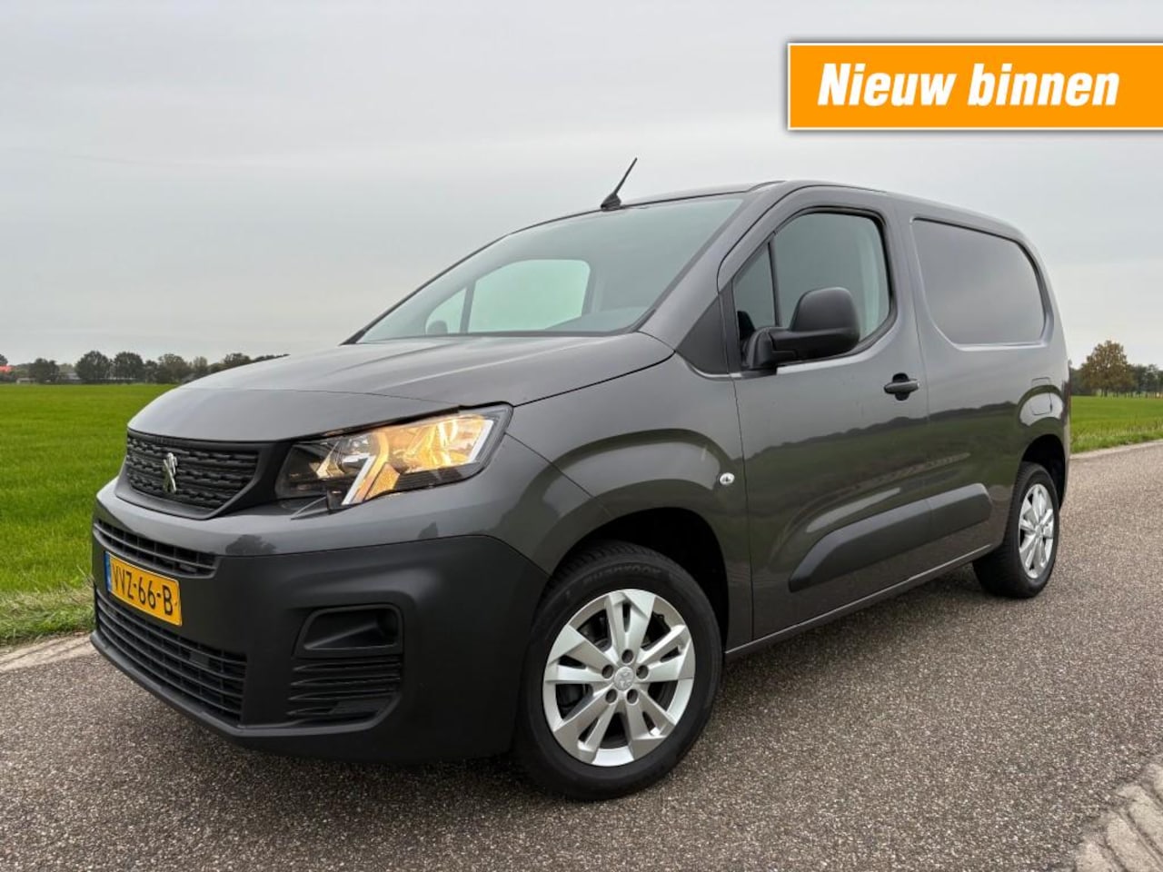Peugeot Partner - 1.5 BLUEHDI 100 / AIRCO / CRUISE / TOPSTAAT - AutoWereld.nl