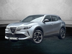 Alfa Romeo Junior - Elettrica 54 kWh | ACCU 97% | AppleCarPlay/Android | Parkeersensoren | Climate | Cruise
