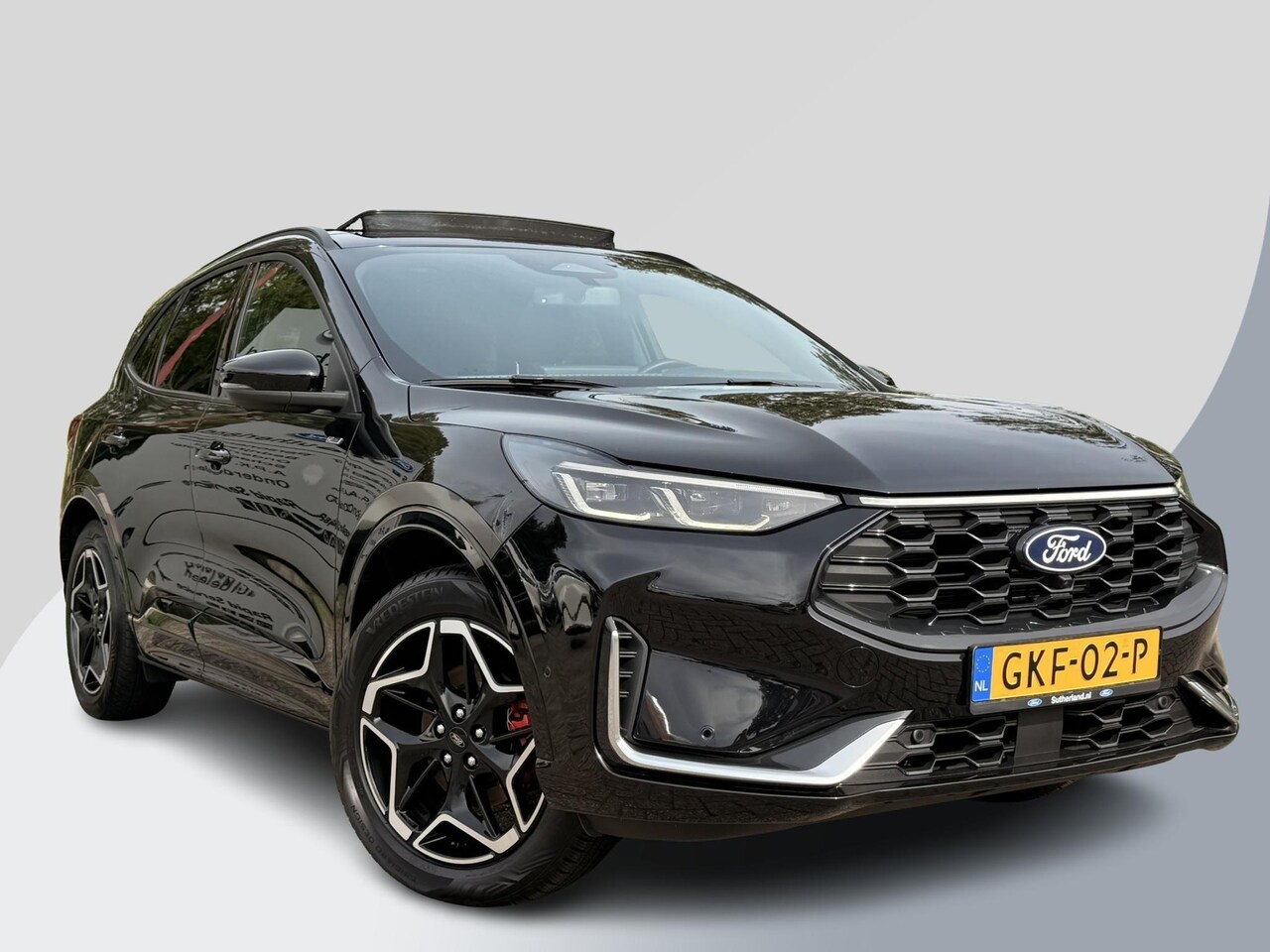 Ford Kuga - 2.5 PHEV ST-Line X 243pk | Panoramadak | Wegklapbare trekhaak | Head up Display | Adaptive - AutoWereld.nl