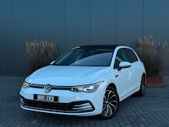 Volkswagen Golf - 1.5 eTSI | Pano | HUD | IQ | Memory | Dodehoek