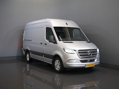 Mercedes-Benz Sprinter - 316 2.2 CDI Aut. L2H2 LED/ Standkachel/ 10, 25”MBUX/ Gev.Stoel/ Stoelverw./ 360 Camera/ Cl