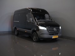 Mercedes-Benz Sprinter - 317 CDI Aut. L2H2 LED/ Gev.Stoel/ Stoelverw./ Standkachel/ Carplay/ Cruise/ Camera/ Trekha