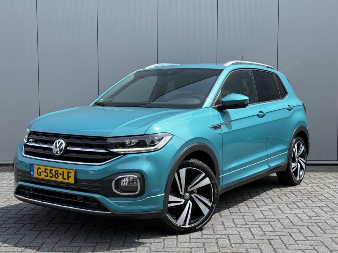 Volkswagen T-Cross - 1.0 TSI Style EINDEJAARSAANBIEDING R-Line AUTOMAAT VIRTUAL BEATS AUDIO - AutoWereld.nl