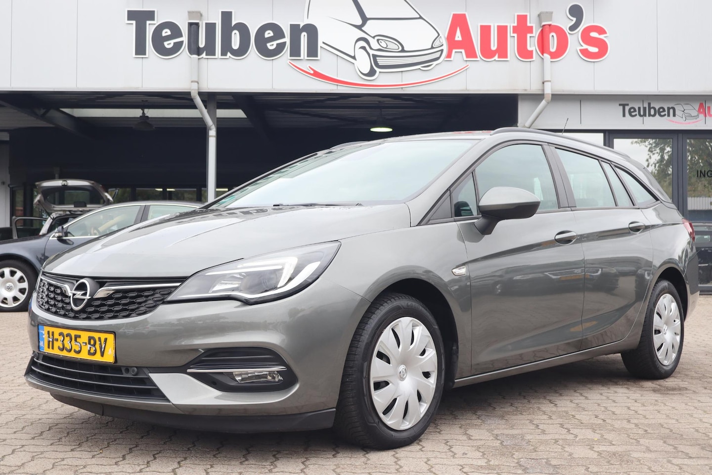 Opel Astra Sports Tourer - 1.4 Business Edition | Automaat | Navigatiesysteem full map | Parkeersensor achter | Bluet - AutoWereld.nl