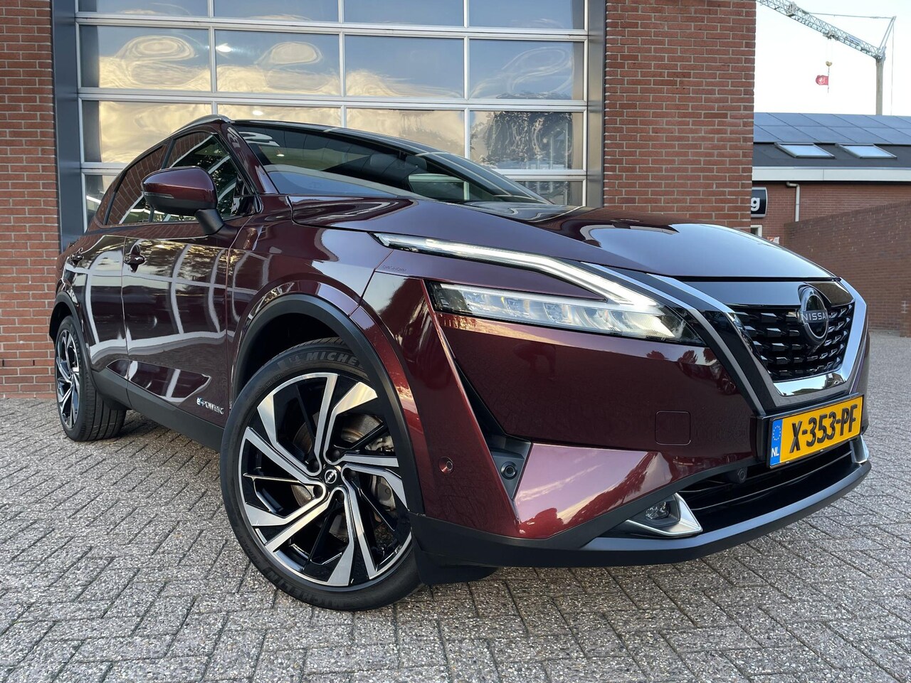 Nissan Qashqai - 1.5 e-Power Tekna Plus 1.5 e-Power Tekna Plus 1e eigenaar! - AutoWereld.nl