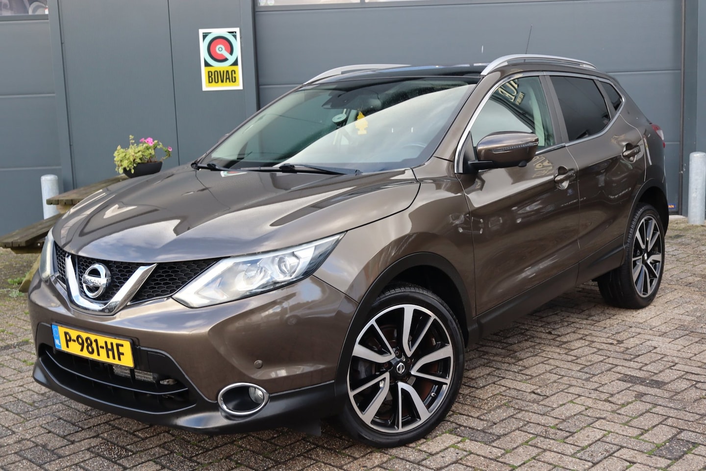 Nissan Qashqai - 1.2 Tekna 1.2 Tekna - AutoWereld.nl