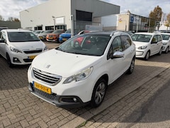 Peugeot 2008 - 1.2 PureTech Allure, Automaat, Navi, Panodak, Dealer onderhouden, NAP, NL Auto