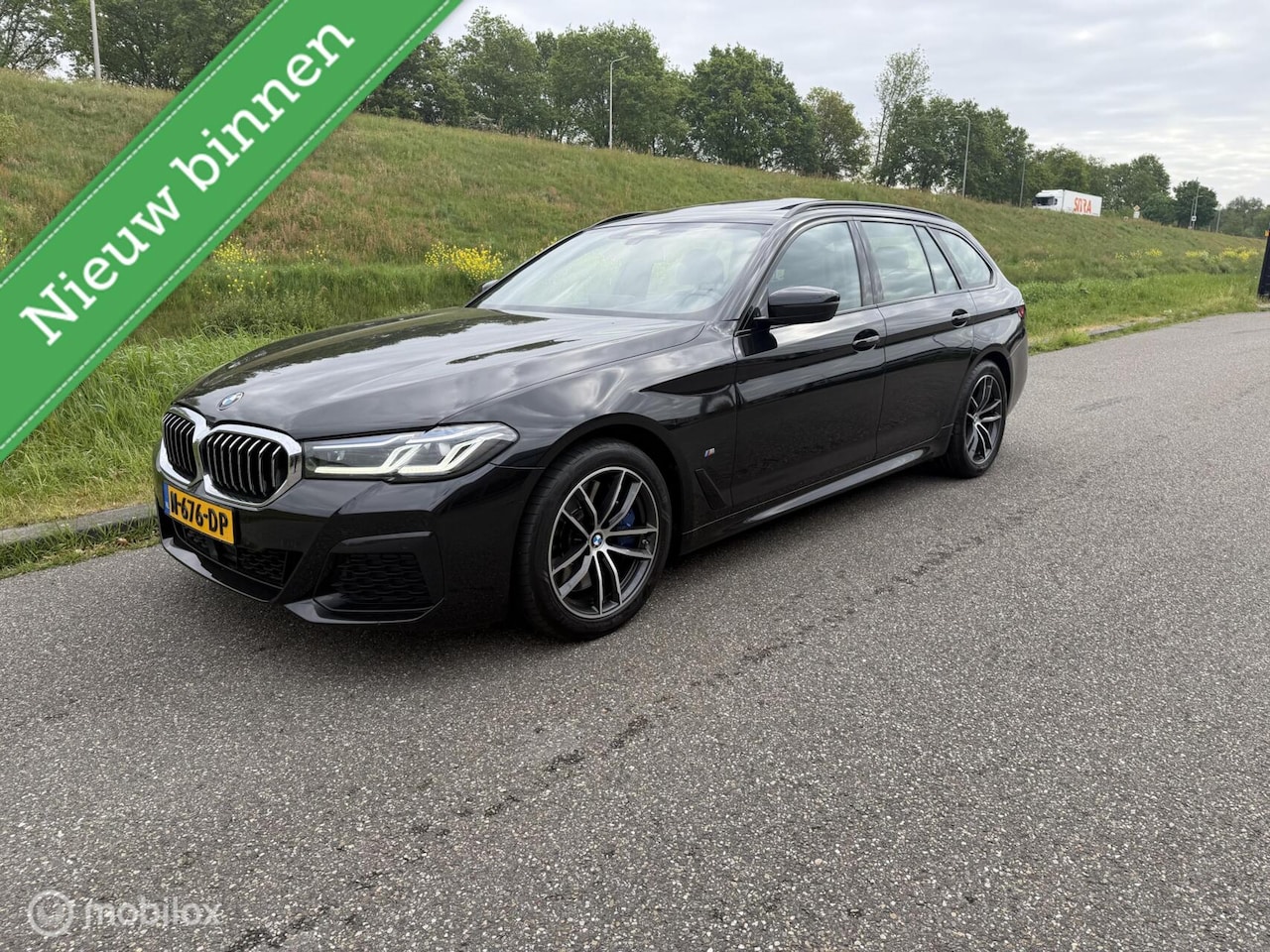 BMW 5-serie Touring - 530d High Executive EX BPM - AutoWereld.nl