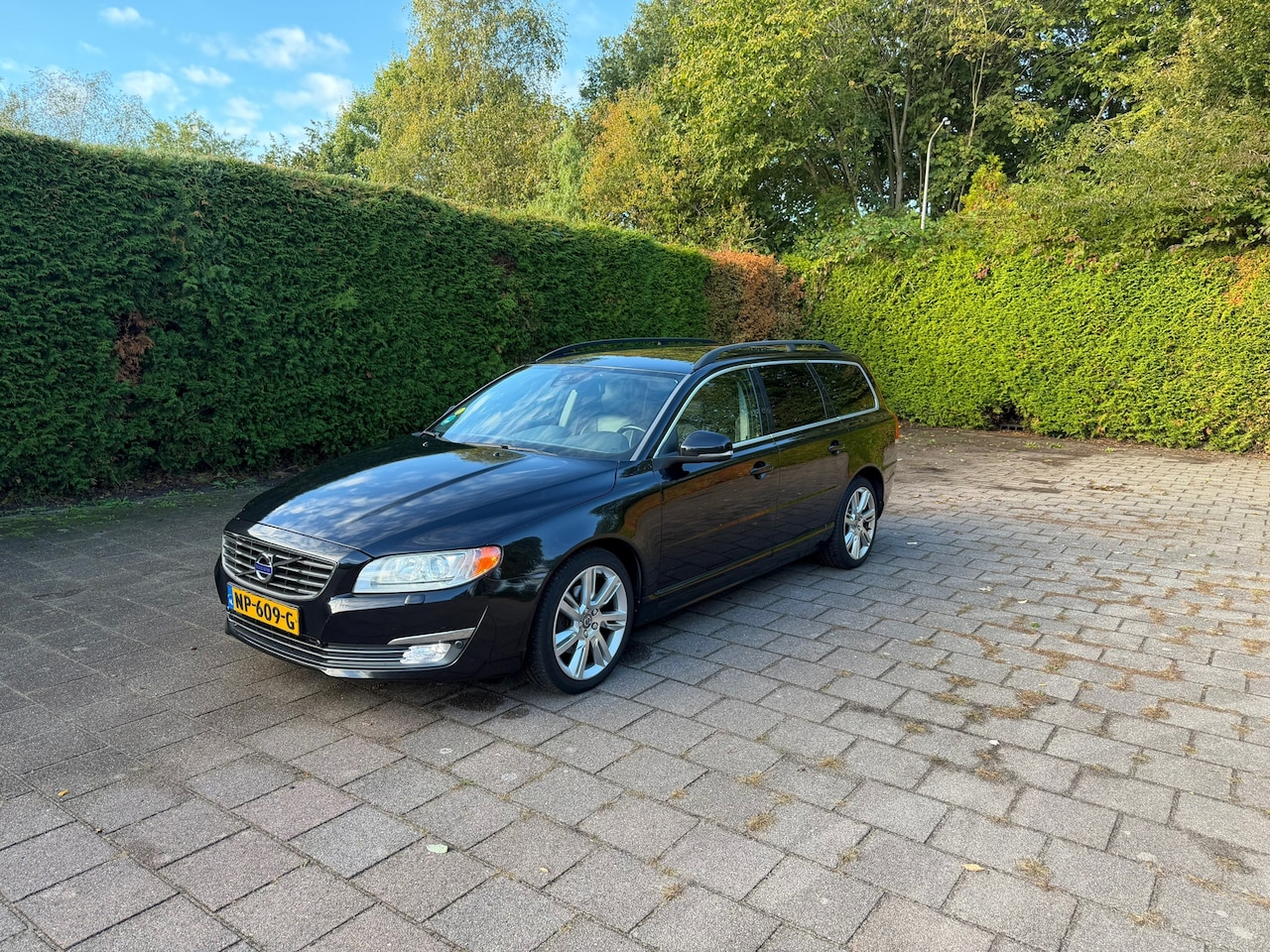 Volvo V70 - 2.0 D4 Summum 2.0 D4 Summum - AutoWereld.nl