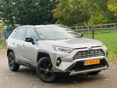 Toyota RAV4 - 2.5 Hybrid Bi-Tone /Trekhaak/Navi/Camera/Stoelverwarming/